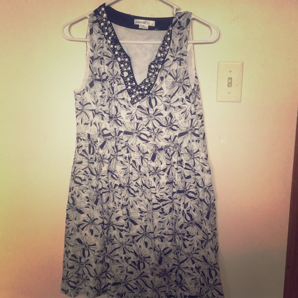 Kensie Dresses Floral Black & White Dress, Size 10